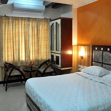 דינדיגול Hotel Sree Baalaaji Bhavan מראה חיצוני תמונה